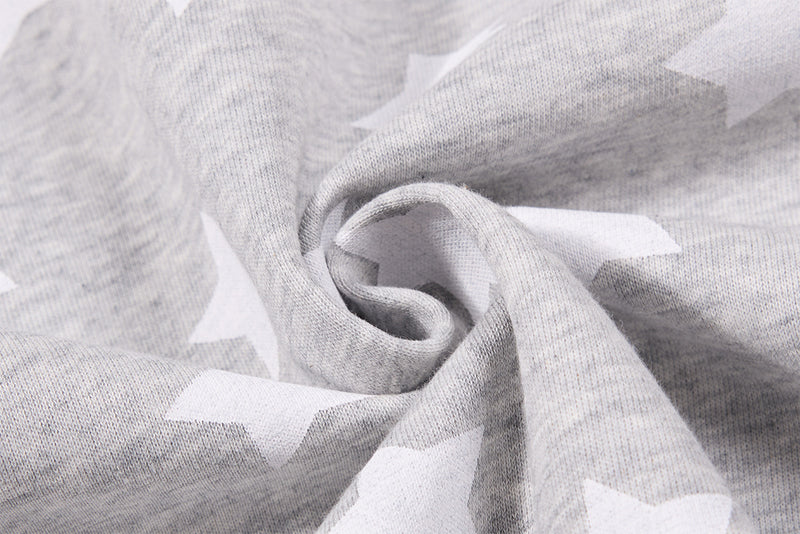 Sweat zippé à oreilles de chat – Corps à imprimé étoiles, manches raglan rayées et broderie