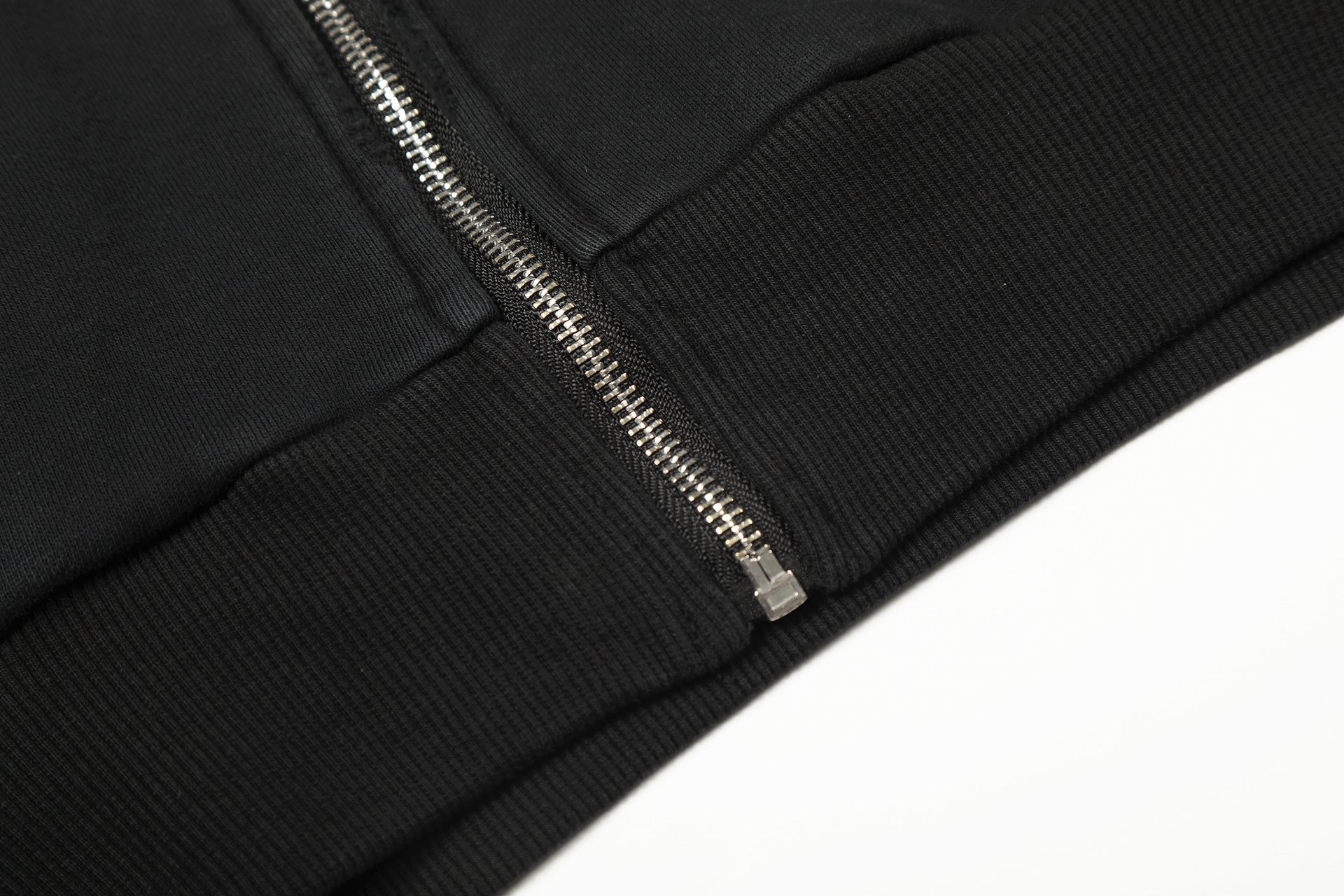 Zip-Hoodie Number 23 mit Karomuster-Applikqué und Stickerei – Gewaschener Streetwear-Look