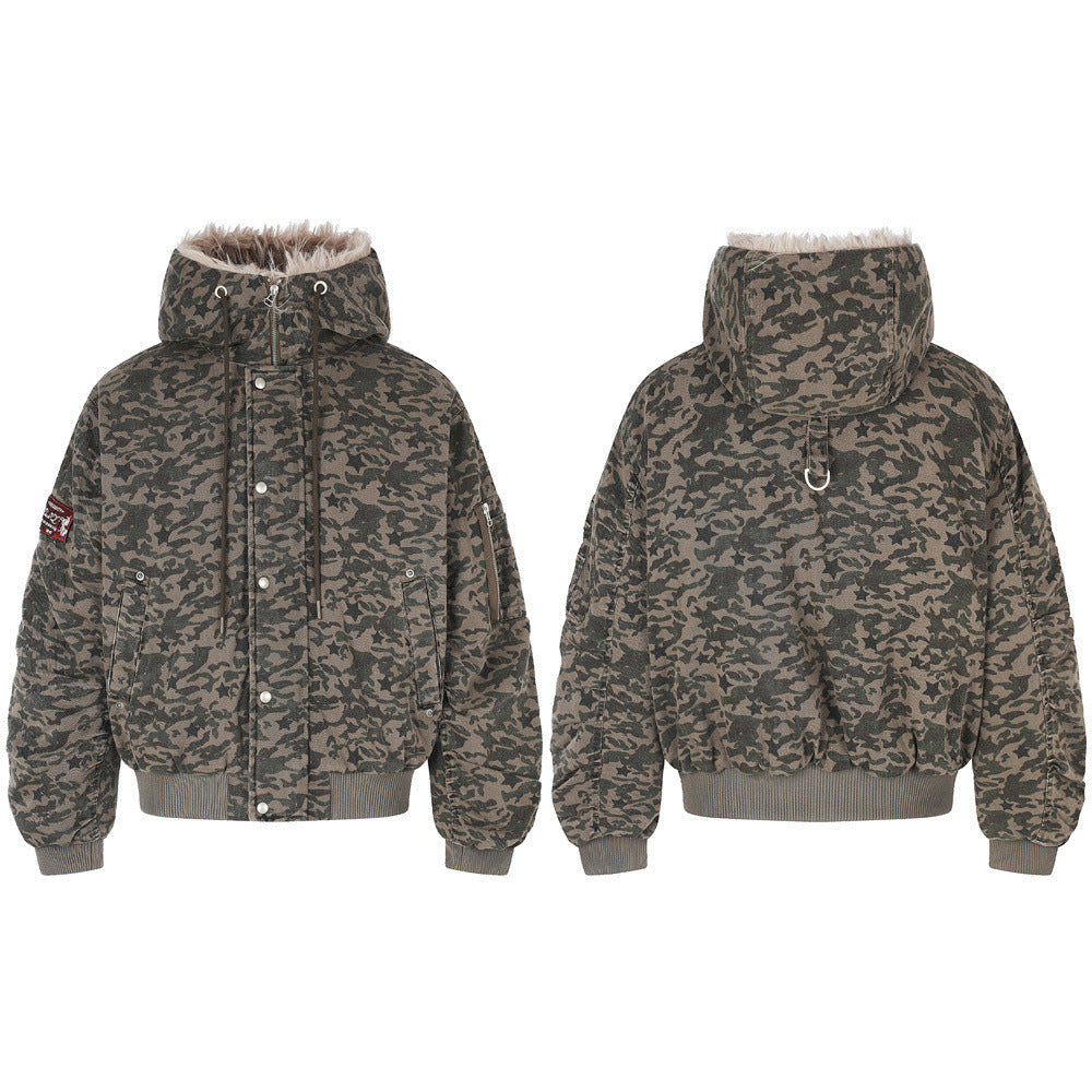 Bomber extragrande de camuflaje con estrellas, capucha de pelo sintético y acolchado – Streetwear
