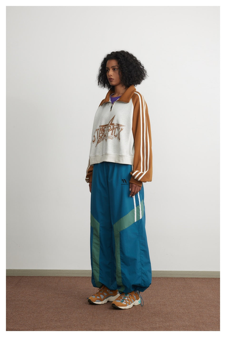 Cropped Half-Zip Sweatshirt Jacket – Colorblock Raglan with Stripe Sleeves