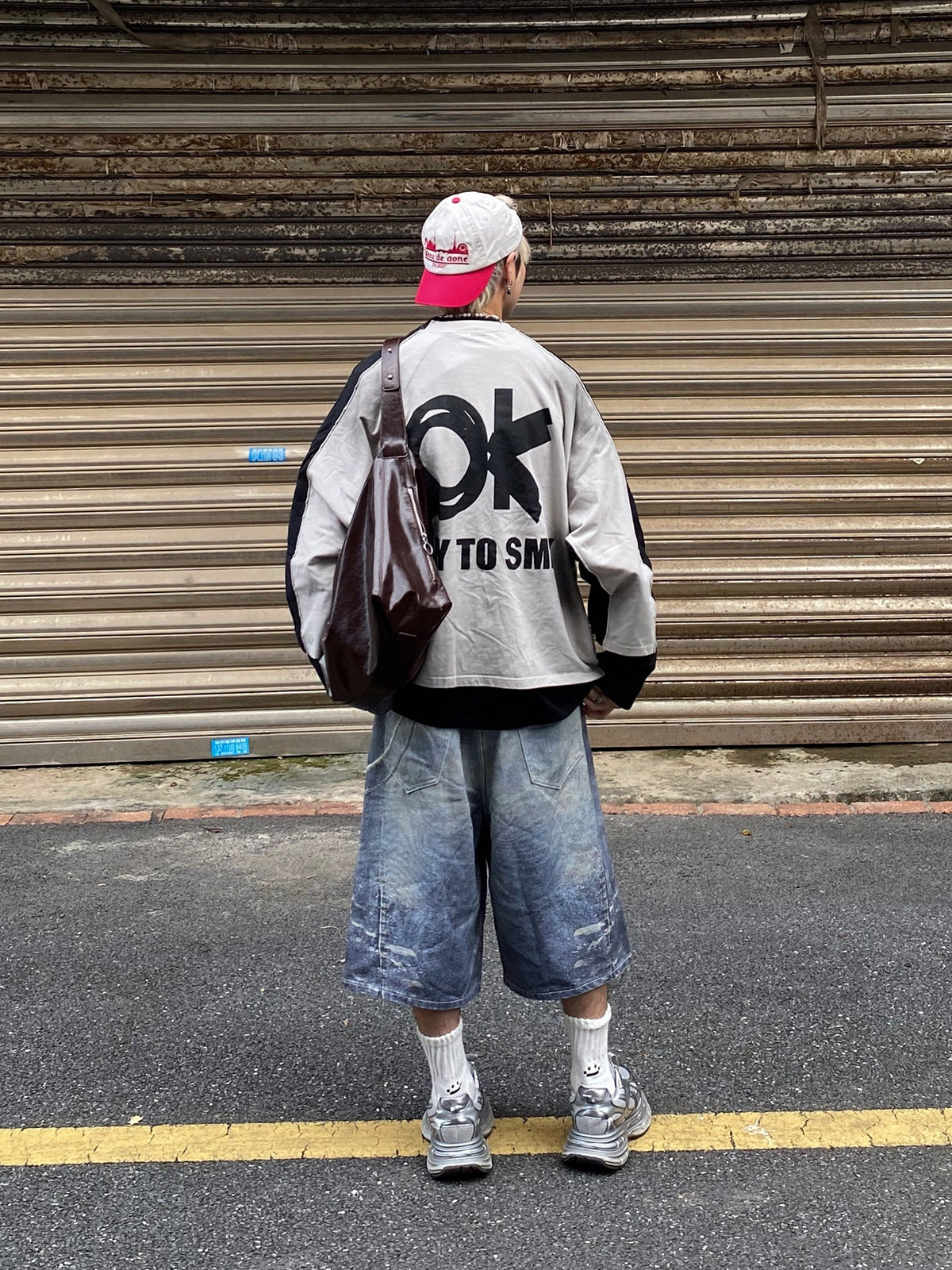 T-shirt graphique color-block à manches longues – Haut streetwear oversize bicolore délavé