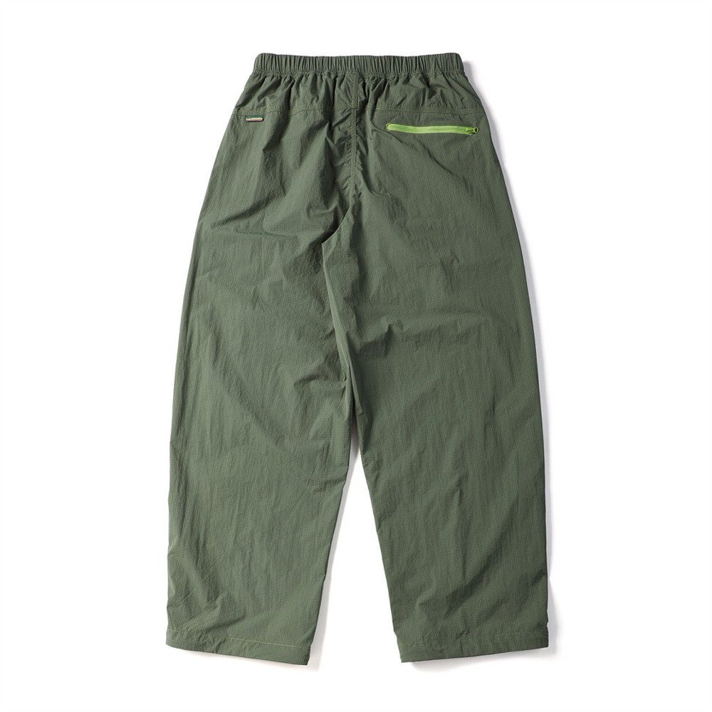 Men's Outdoor Nylon Track Pants with Belt — Contrast Stitch Wide-Leg Casual