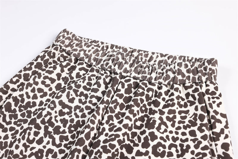 Leopard Print Wide-Leg Sweatpants – Relaxed Fit Casual Trousers