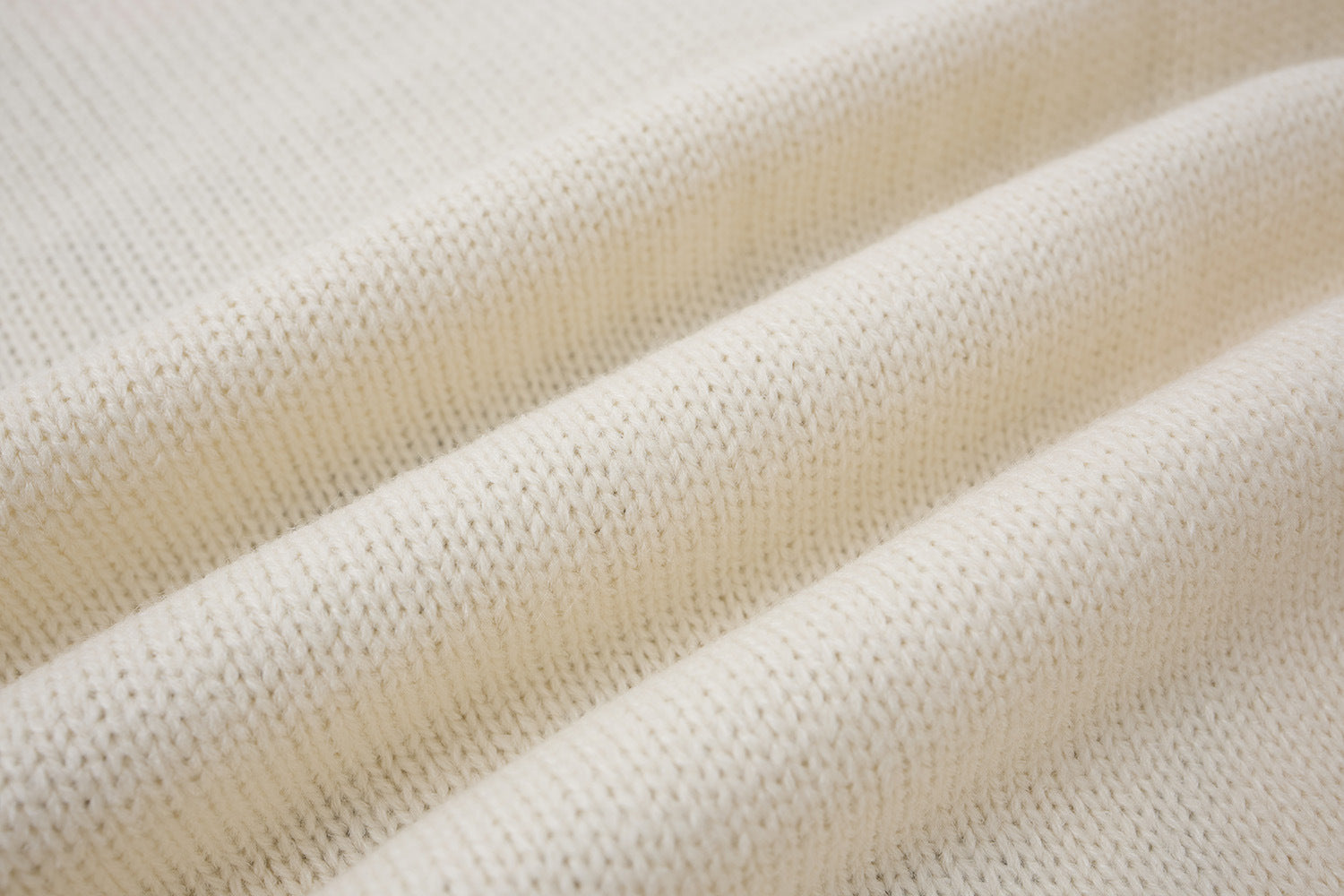 Pull à capuche oversize en maille jacquard avec grand motif graphique sur le devant