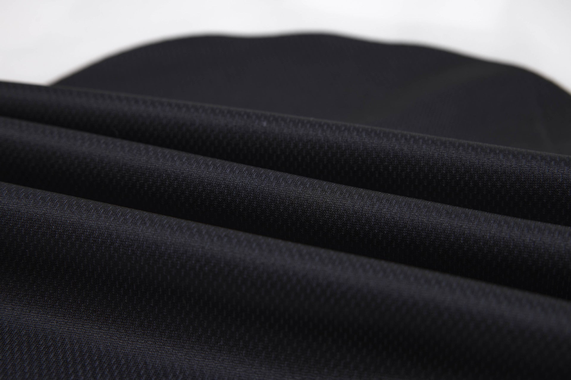 Maillot de football à manches longues noir et blanc à rayures, polo graphique