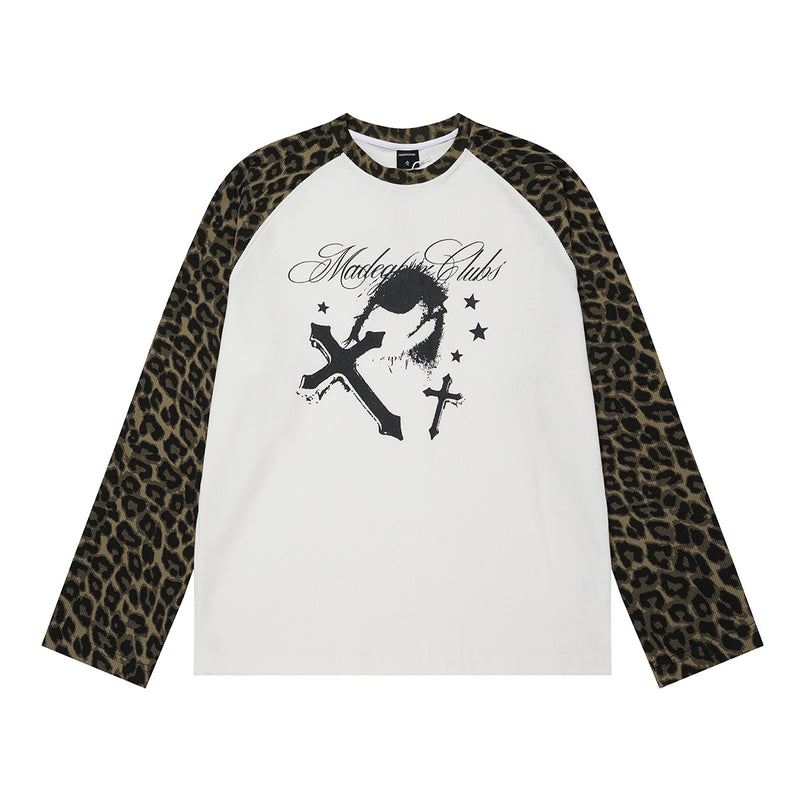 Langarm-Raglan-Shirt mit Leopardenärmeln und Gothic-Kreuz-Print