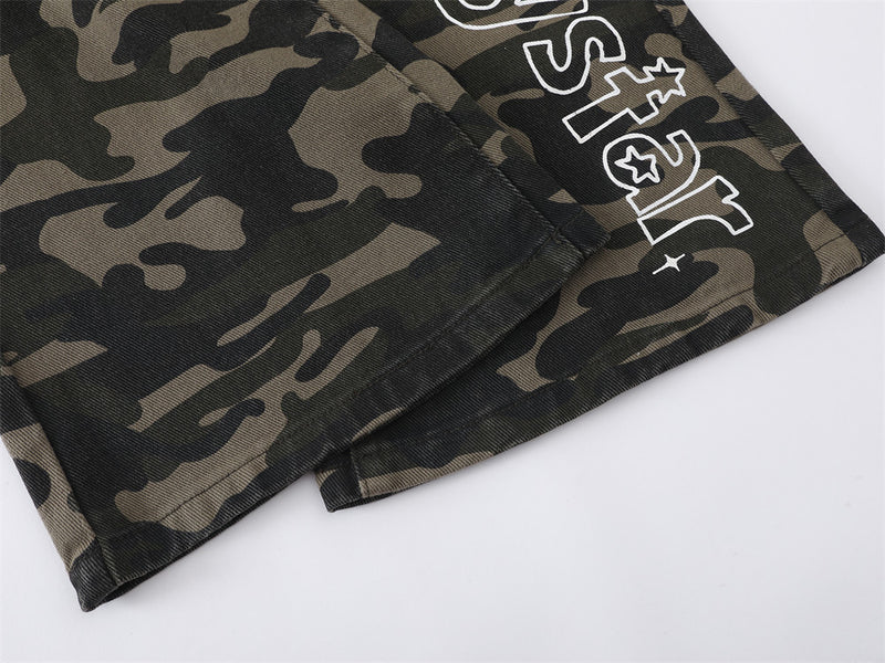 Jean flare homme camouflage avec imprimé étoiles et lettres – Denim bell-bottom streetwear