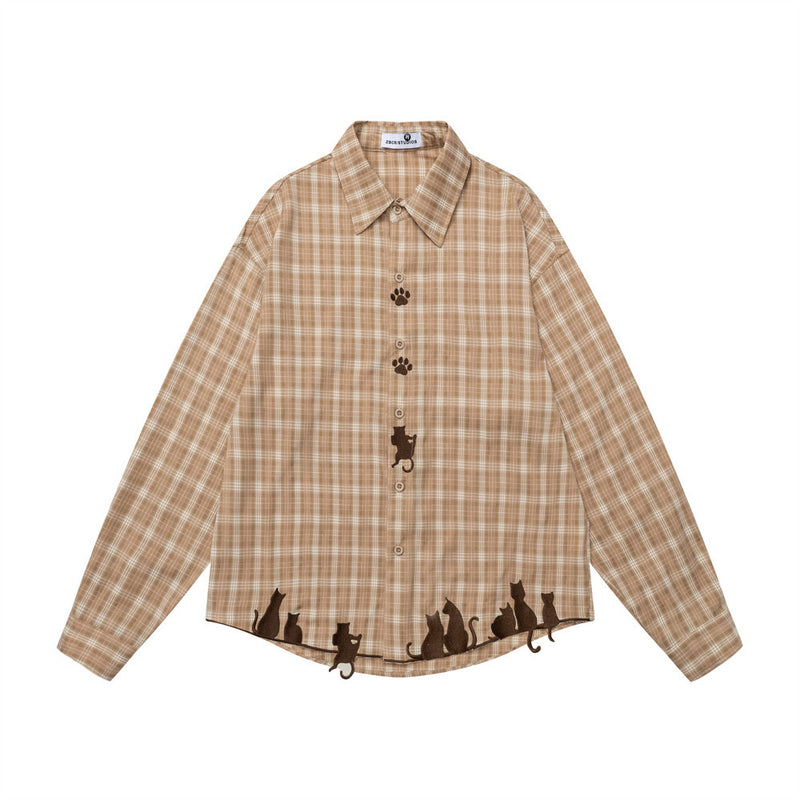 Oversized Langarmhemd mit grünem Karomuster, Katzen-Silhouette und Pfoten-Stickerei an Knopfleiste und Saum