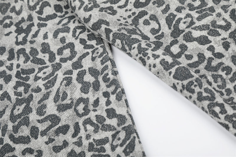 Leopard Print Wide-Leg Cargo Pants – Contrast Pocket Embroidered Streetwear Trou