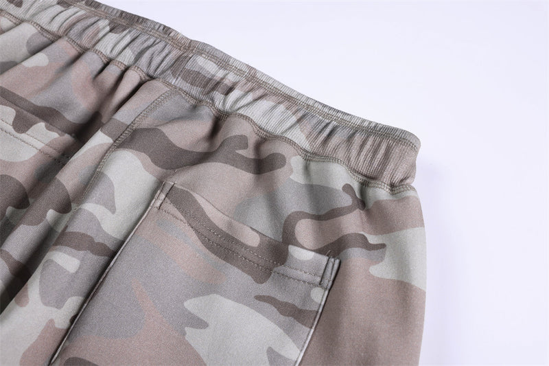 Camo Wide-Leg Sweatpants – Relaxed Fit Drawstring Joggers