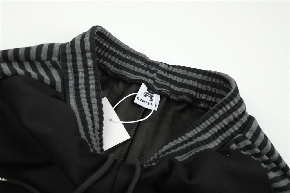 Wide-Leg Cargo Sweatpants with Striped Contrast Waistband – Men's Relaxed Fit