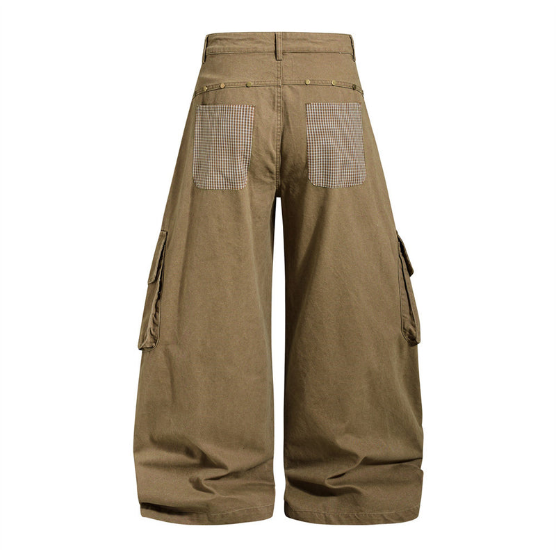 Wide-Leg Cargo Pants – Star Patch, Plaid Detail & Multi-Pocket Baggy Fit