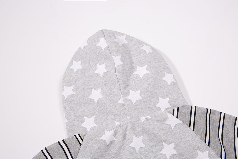 Sweat zippé à oreilles de chat – Corps à imprimé étoiles, manches raglan rayées et broderie