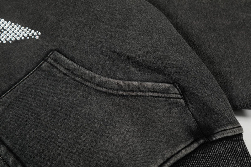 Sweat à capuche zippé Y2K délavé à l’acide avec étoiles doubles en strass – Coupe courte