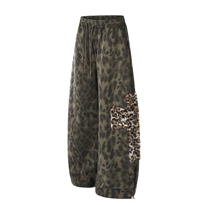 Wide-Leg Leopard Print Sweatpants with Faux Fur Cargo Pocket – Men's Relaxed Fit