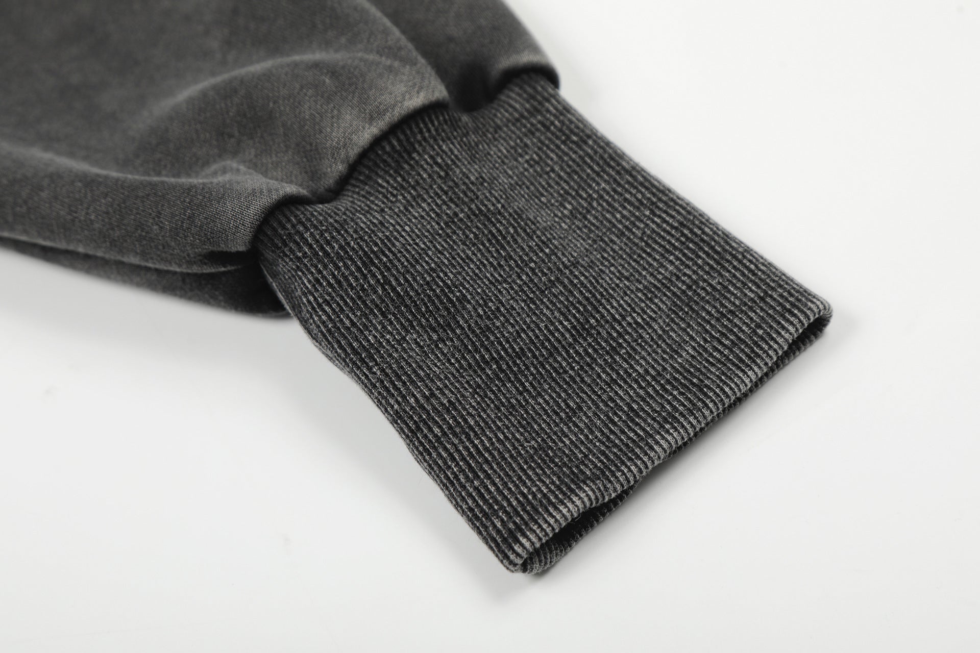 Sweat à capuche zippé Y2K délavé à l’acide avec étoiles doubles en strass – Coupe courte