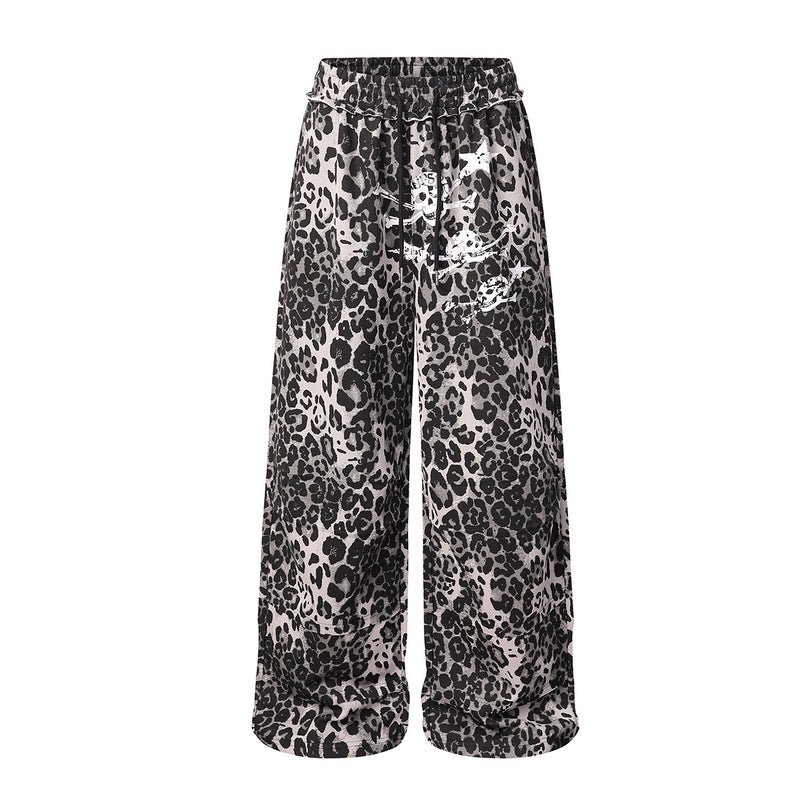 Pantalon de survêtement à jambes larges imprimé léopard avec motif tête de mort et numéro