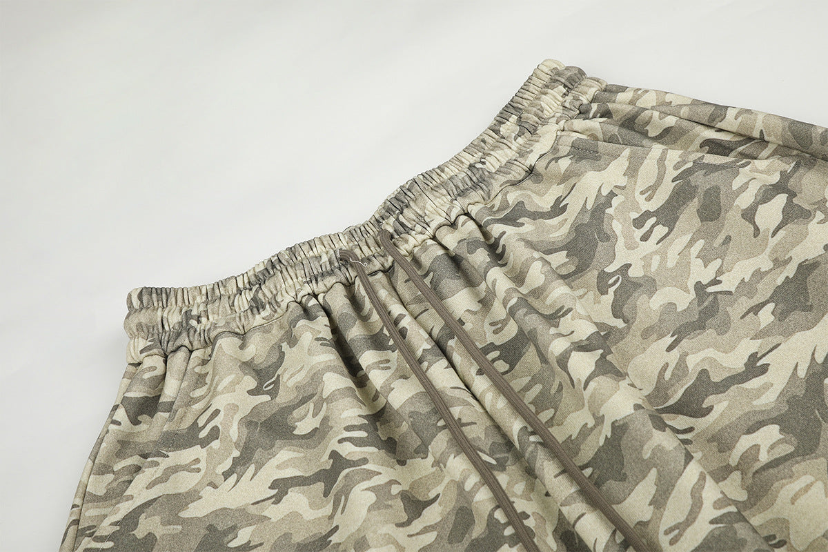 Pantalones de chándal camuflaje de pierna ancha con estrellas bordadas y gráfico 680