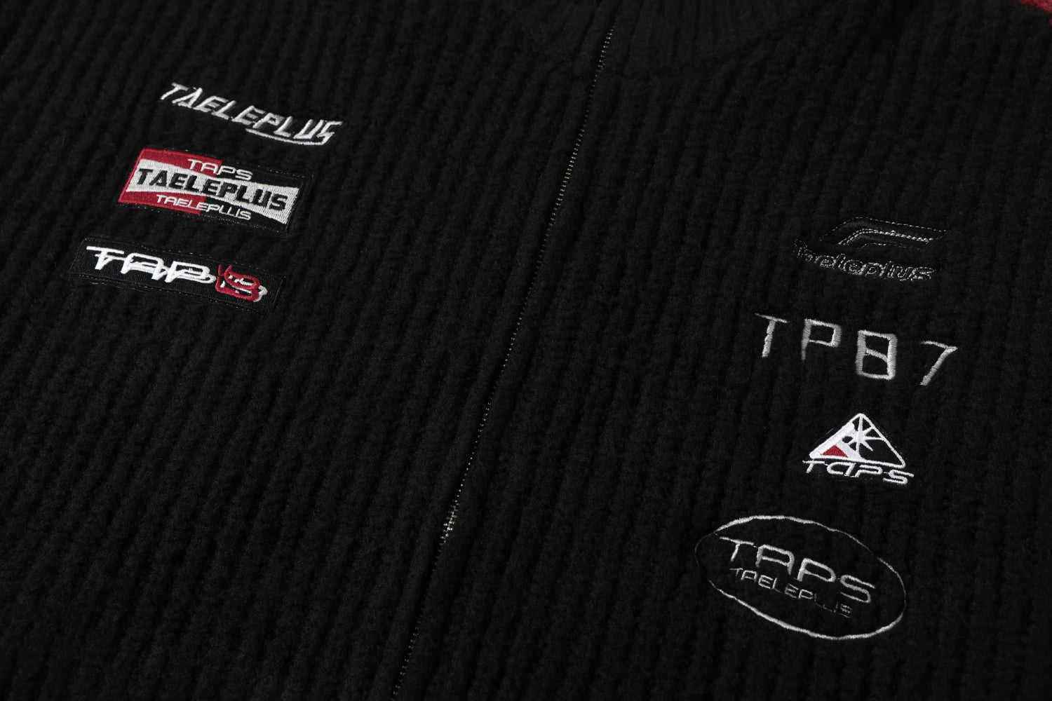 Strick-Cardigan mit Racing-Patches, Reißverschluss und Stehkragen