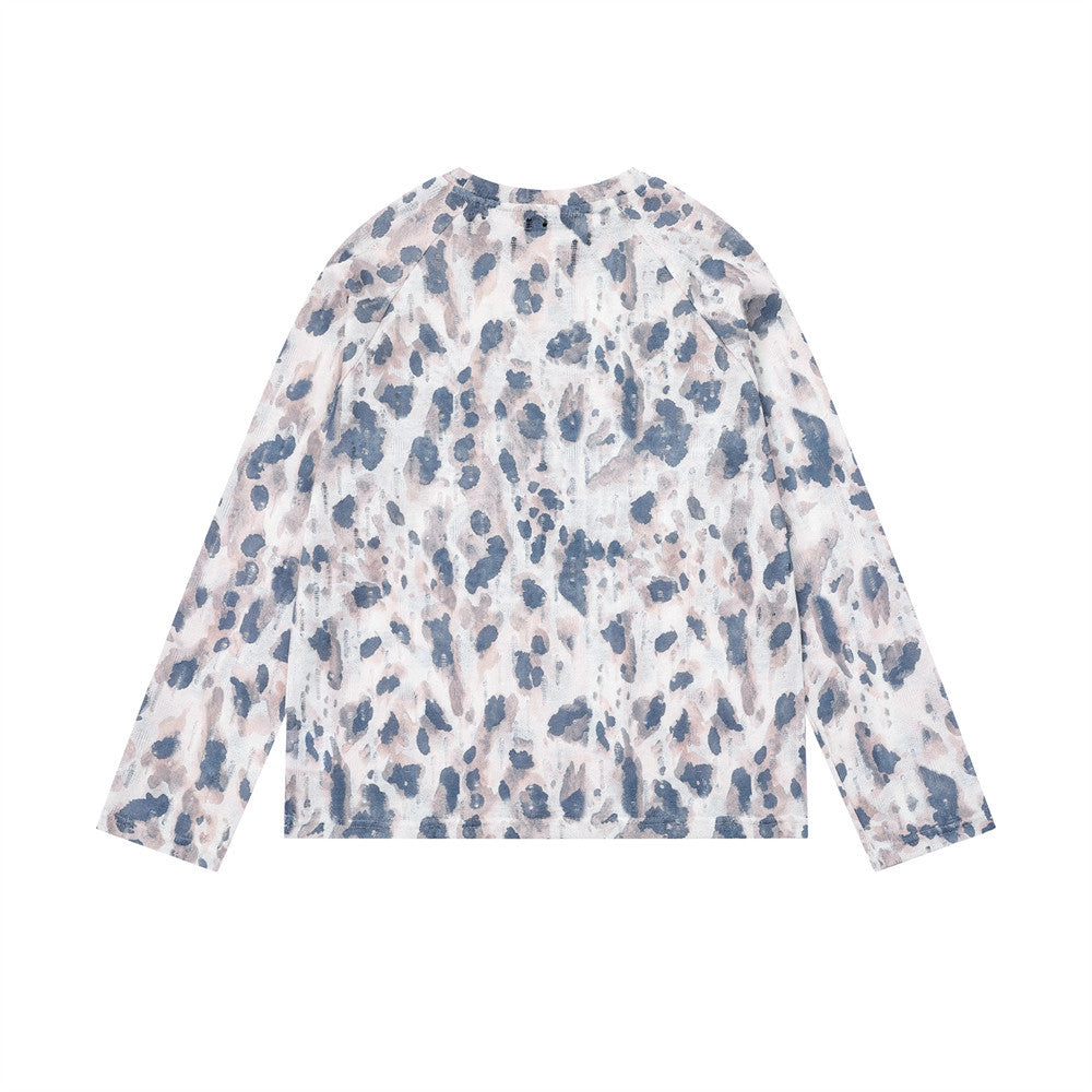 Camiseta gráfica de manga larga con estampado de leopardo – Animal print tie-dye con letras