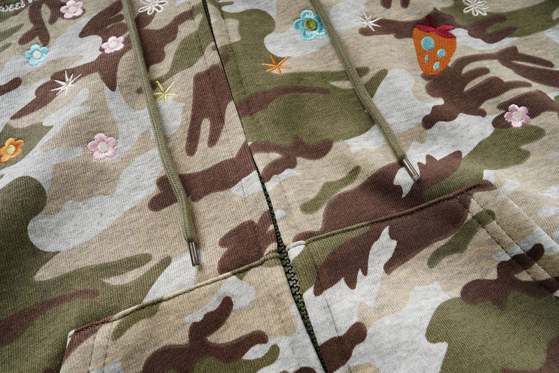Sweat à capuche zippé camouflage avec broderies florales – Sweat-shirt streetwear oversize