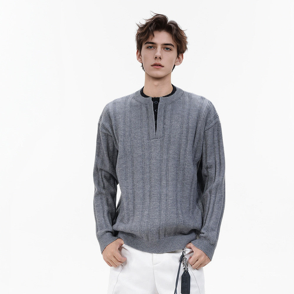 Pull Henley oversize pour homme en maille côtelée, gris chiné, col intérieur noir contrastant, coupe ample et carrée