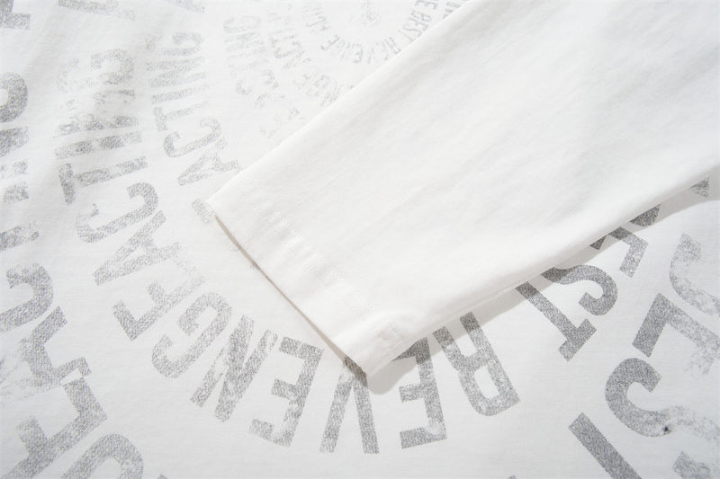 T-shirt oversize à manches longues graphique – Imprimé texte spiralé usé, col rond