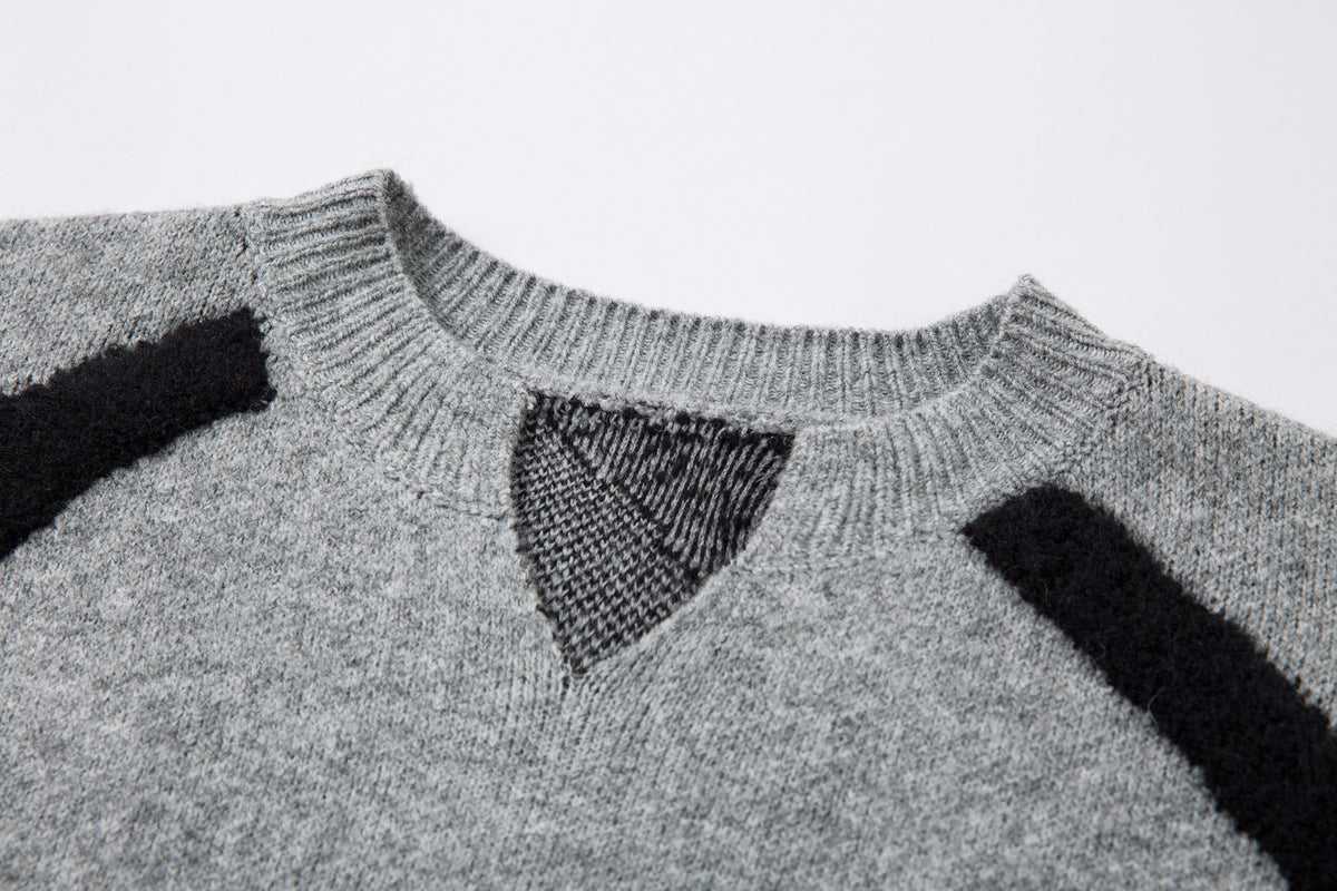 Abstract Swirl Knit Sweater – Oversized Streetwear Pullover with V-Neck Detail