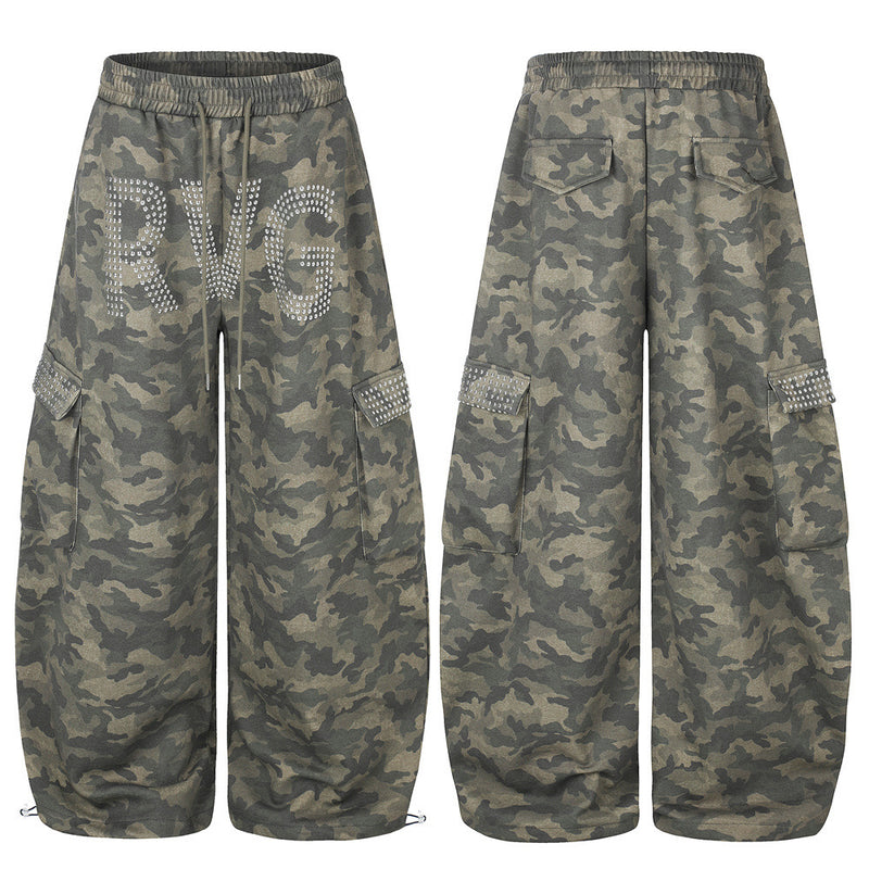 Men's Camo Wide-Leg Cargo Pants with Rhinestone Letters & Multi-Pocket Design