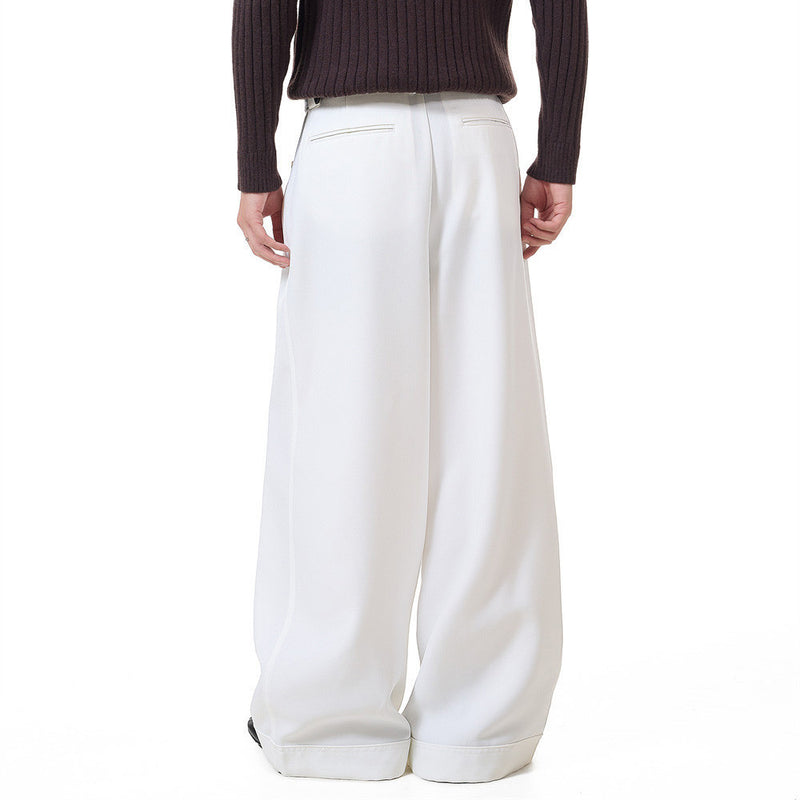 Herrenhose mit weitem Bein und Bundfalten – Loose Fit, unifarben