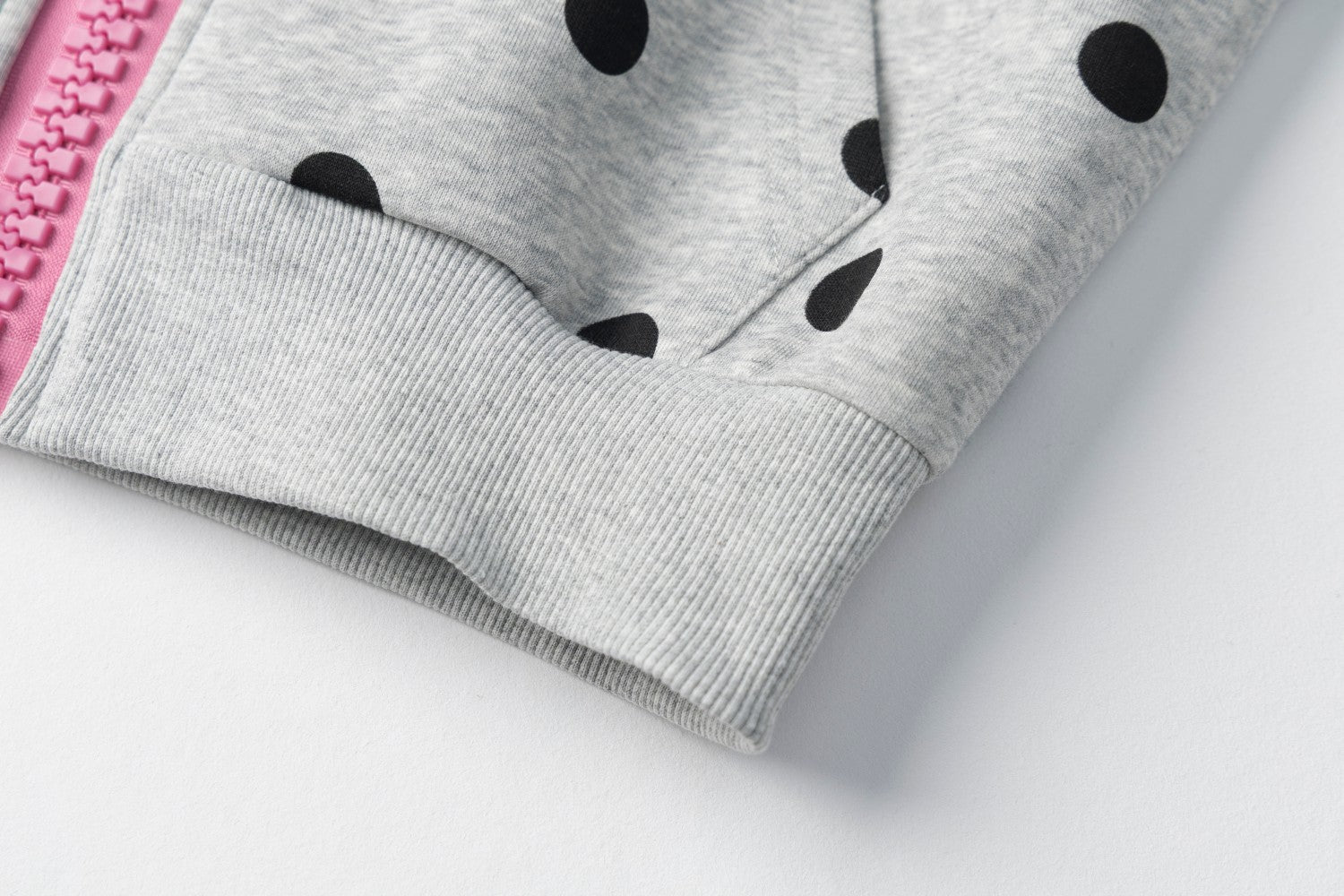 Sweat à capuche zippé à pois avec ailes d’ange et capuche oversize