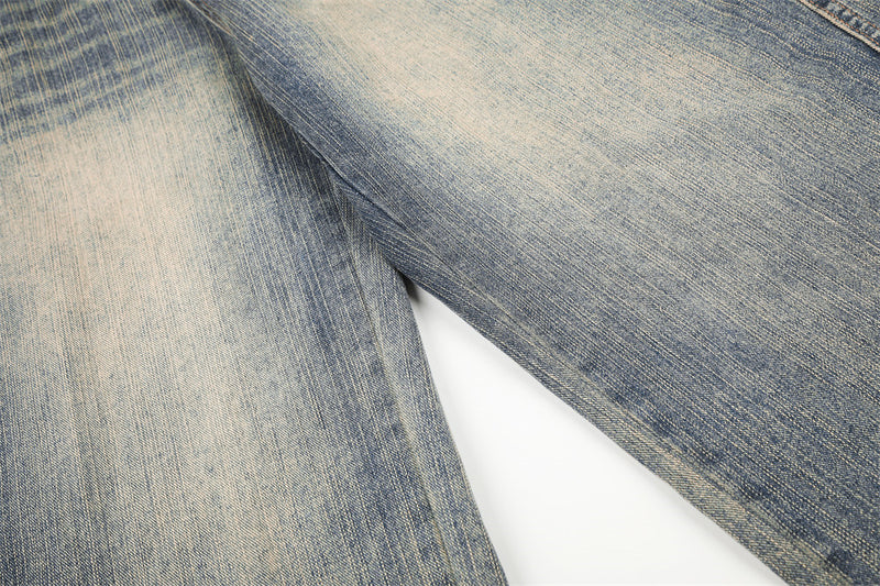 Jeans mit weitem Bein aus verwaschenem Denim – Vintage-Destroyed-Look, entspannte Passform