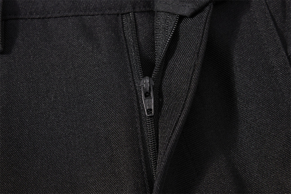 Herrenhose mit weitem Bein und Bundfalten – Loose Fit, unifarben