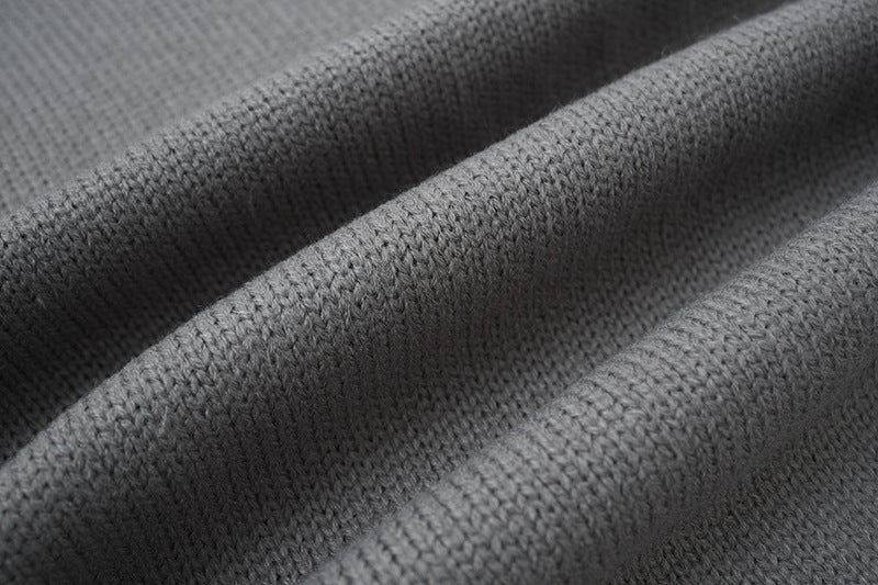 Pull en maille effet usé motif chat – Col rond oversize avec point de croix