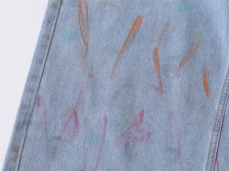 Hand-Painted Graffiti Denim Shorts – Wide-Leg Washed Jean Shorts
