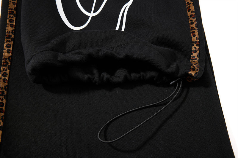 Wide-Leg Sweatpants with Leopard Side Tape & Script Print – Men's Streetwear