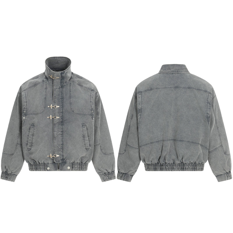 Veste Harrington oversize en denim gris délavé à l’acide, fermetures à barres métalliques argentées, bas élastiqué et patch poitrine