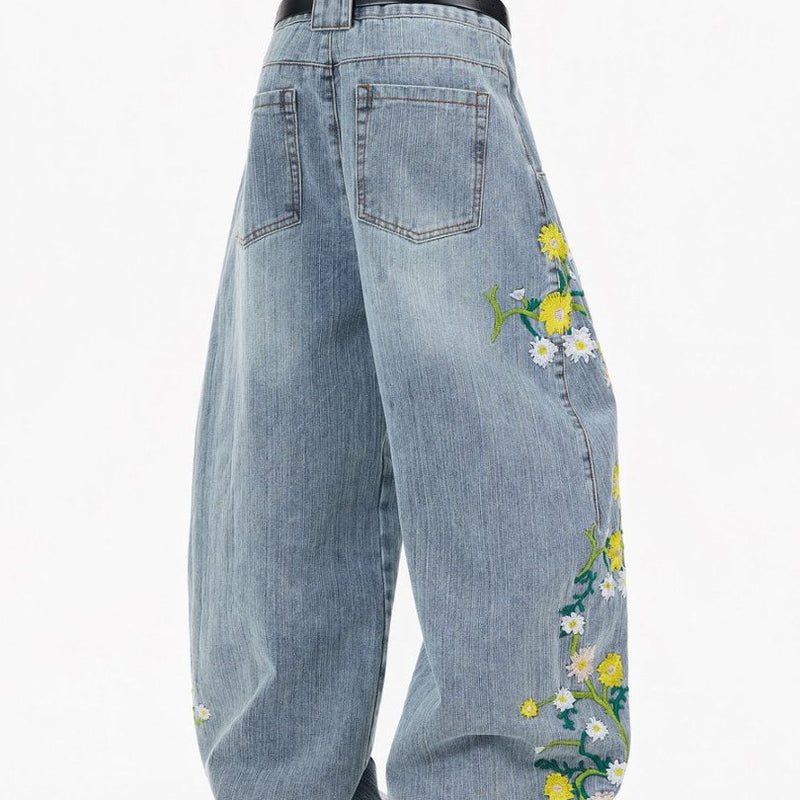 Floral Embroidered Wide-Leg Jeans – Men's Barrel Fit Washed Denim