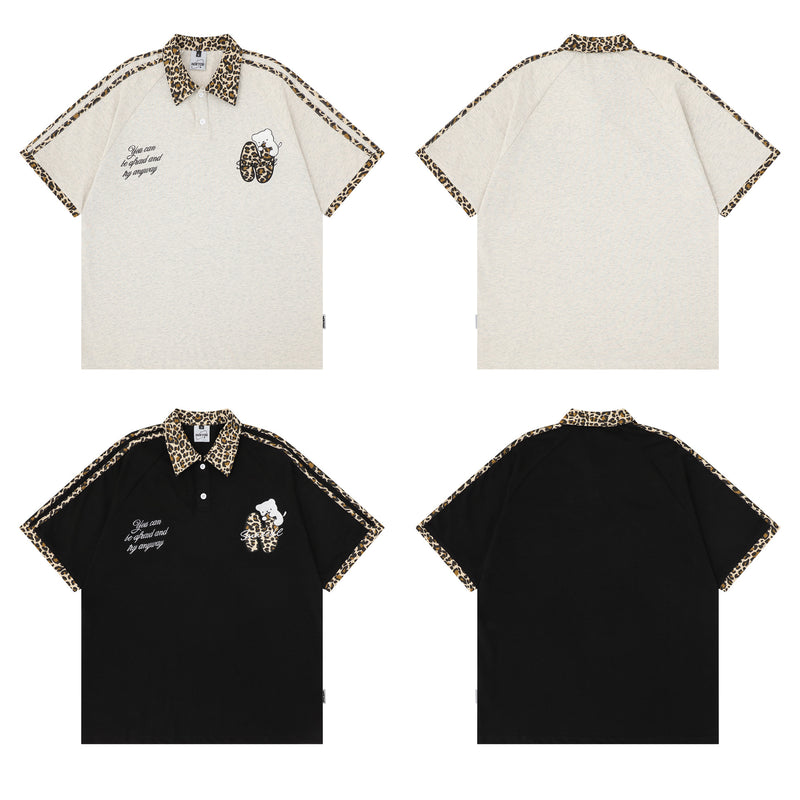 Polo léopard avec broderie ours cartoon et détail cordon porte-carte d’identité