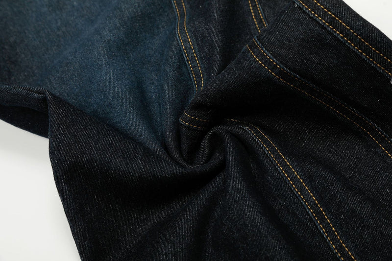 Jeans barrel à jambes larges – Délavage foncé, style américain vintage et détail porte-clés