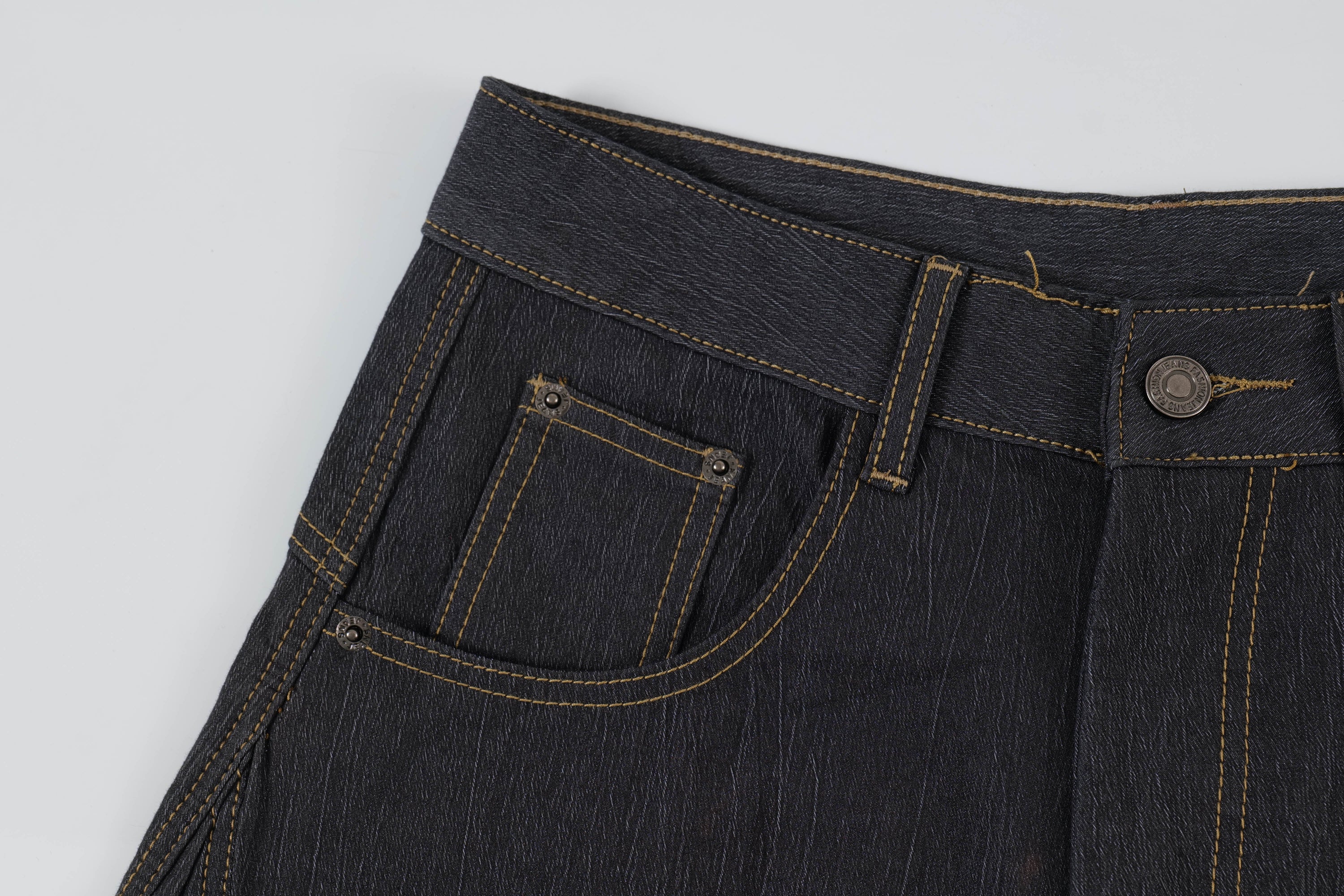 Omirad Curved Volume Wide-Leg Balloon Jeans | SEAKOFF