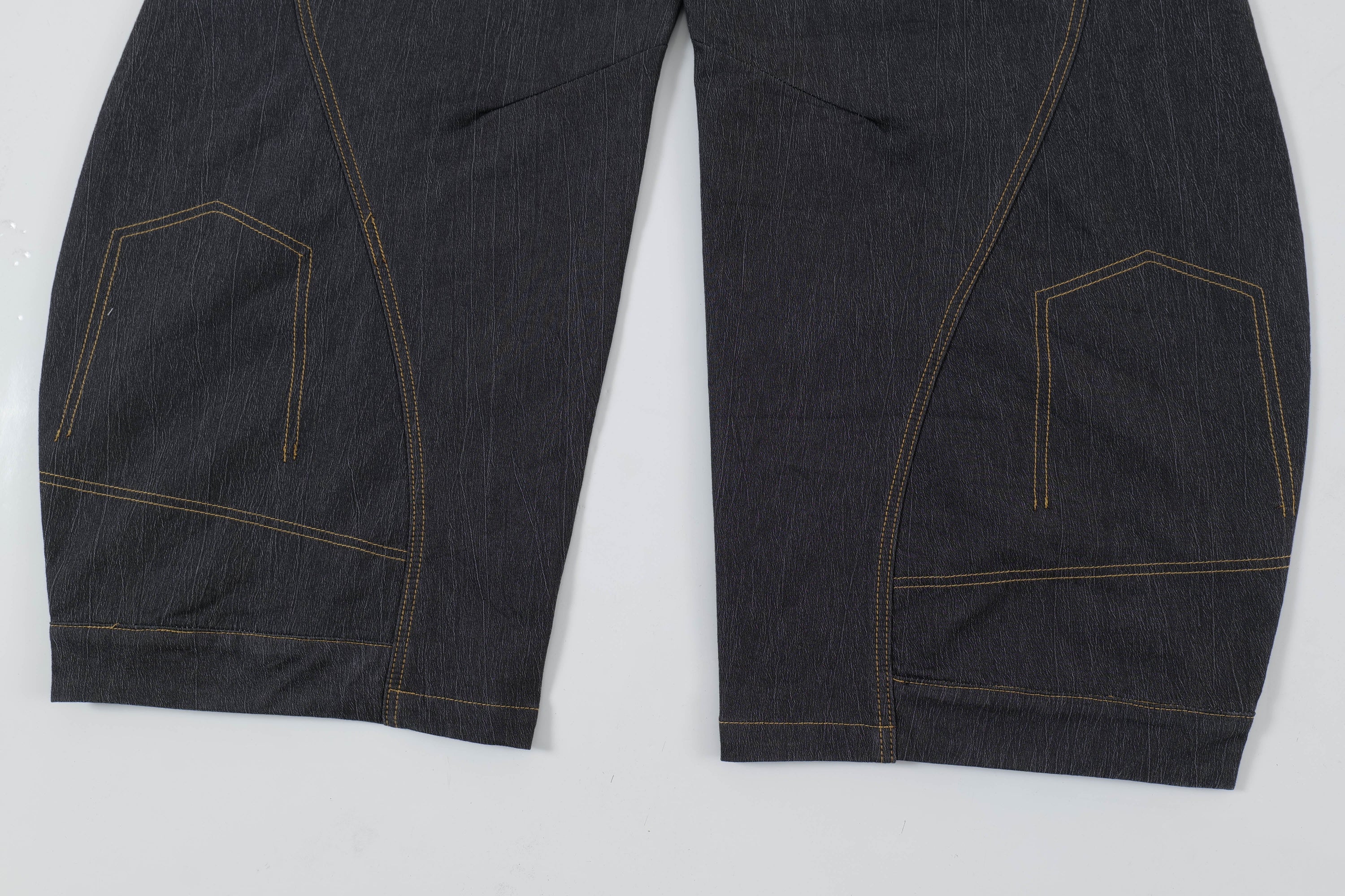 Omirad Curved Volume Wide-Leg Balloon Jeans | SEAKOFF