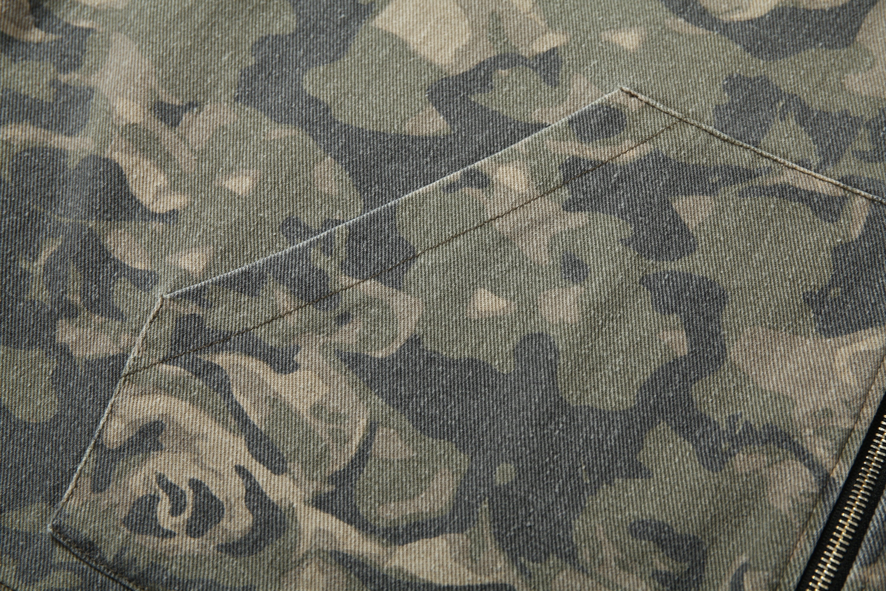 Omirad Rose Camo Embroidered Patch Zip-Up Hoodie