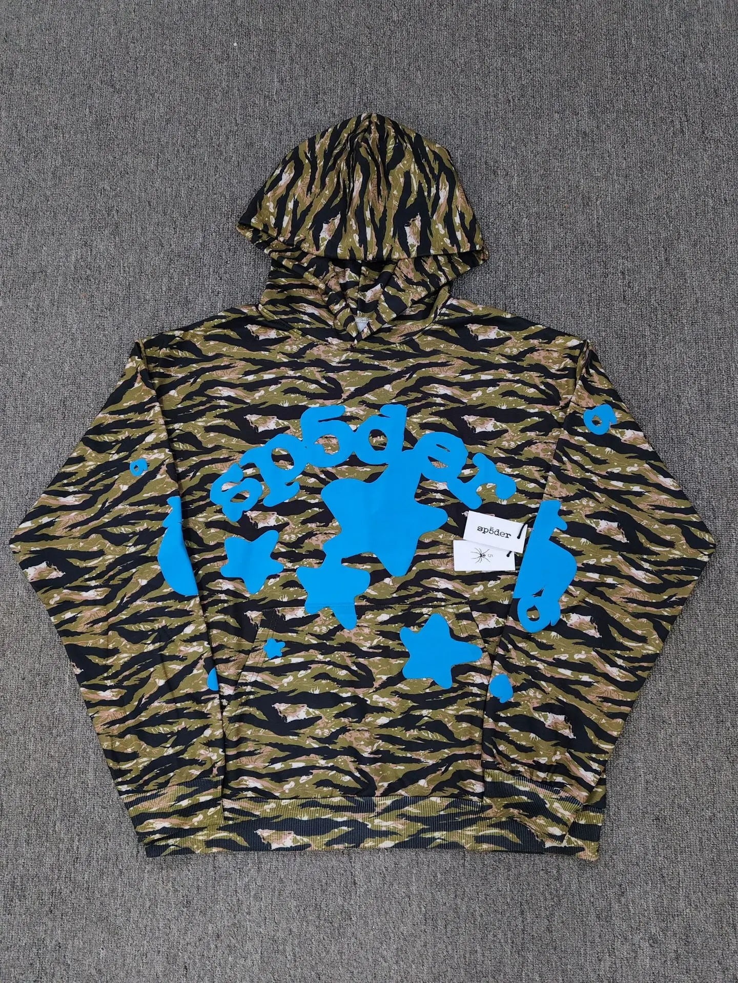 Sp5der tiger camo hoodie with blue star and logo print on olive and black all-over pattern