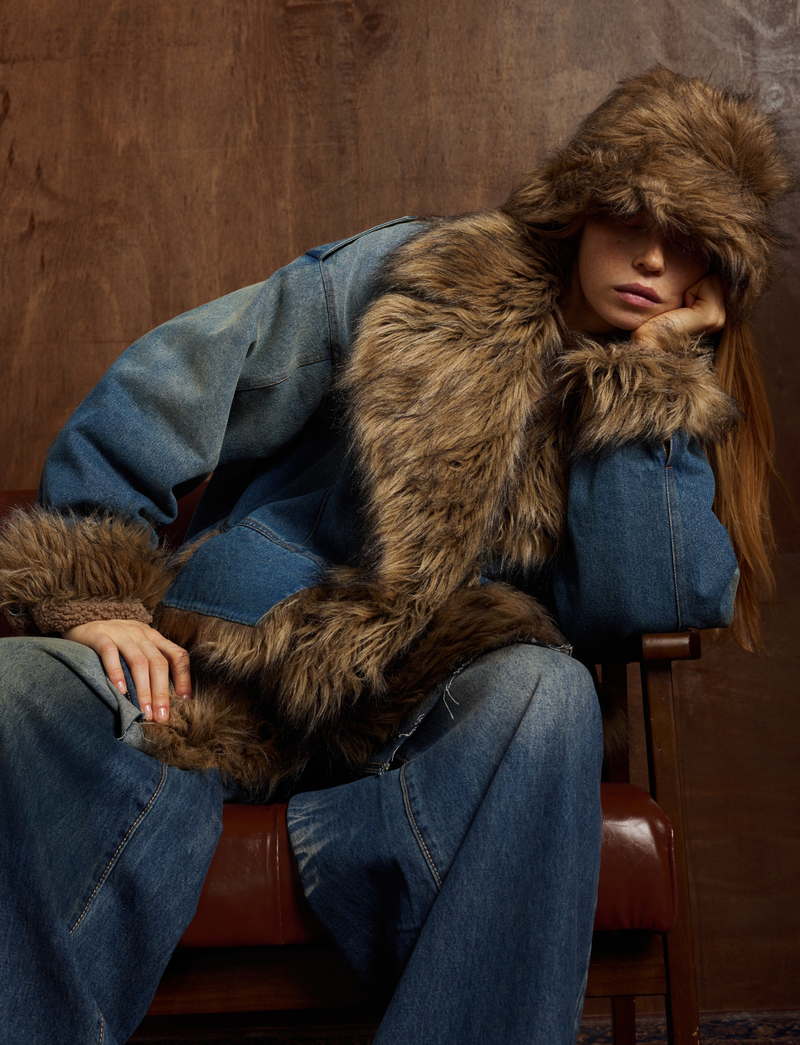 Oversized Faux-Fur Collar Denim Jacket | Vintage Wash