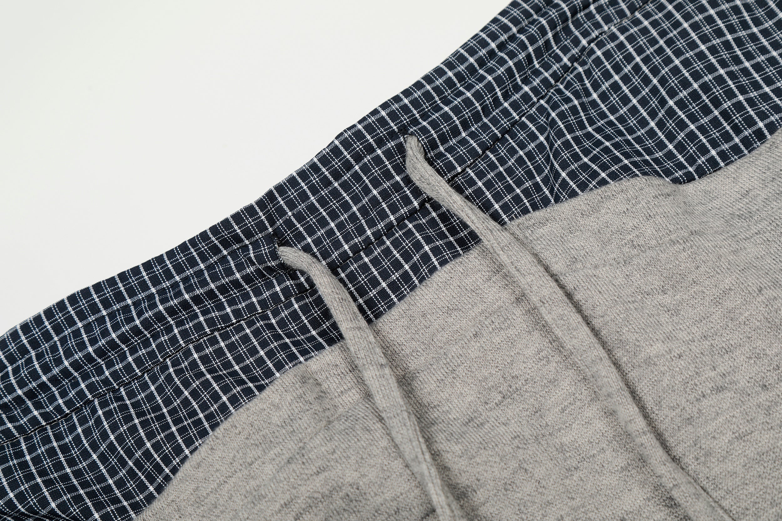 Layered Waist Wide-Leg Sweatpants | Contrast Check Panel