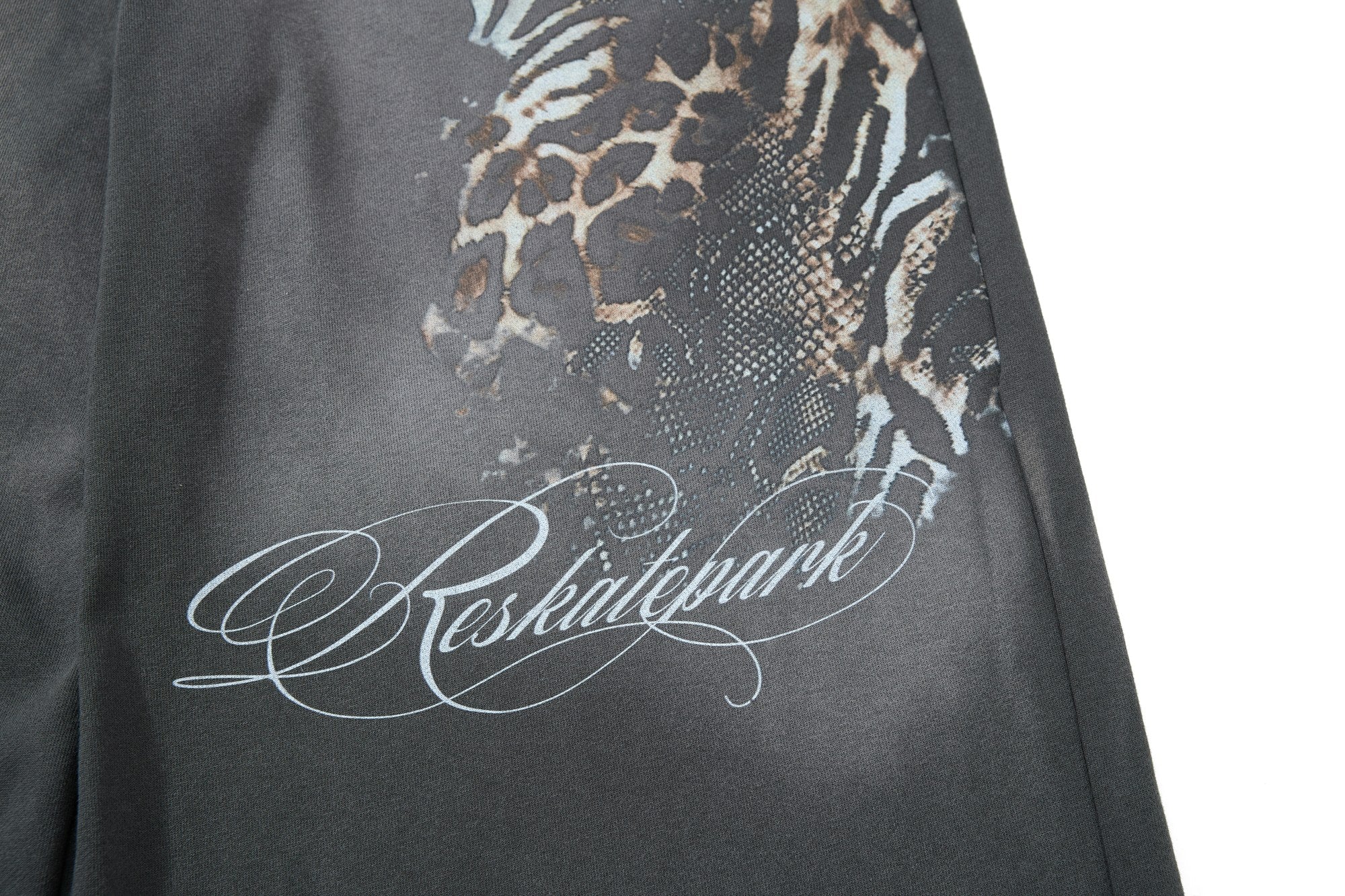 Vintage Leopard Graphic Wide-Leg Sweatpants | Y2K Streetwear