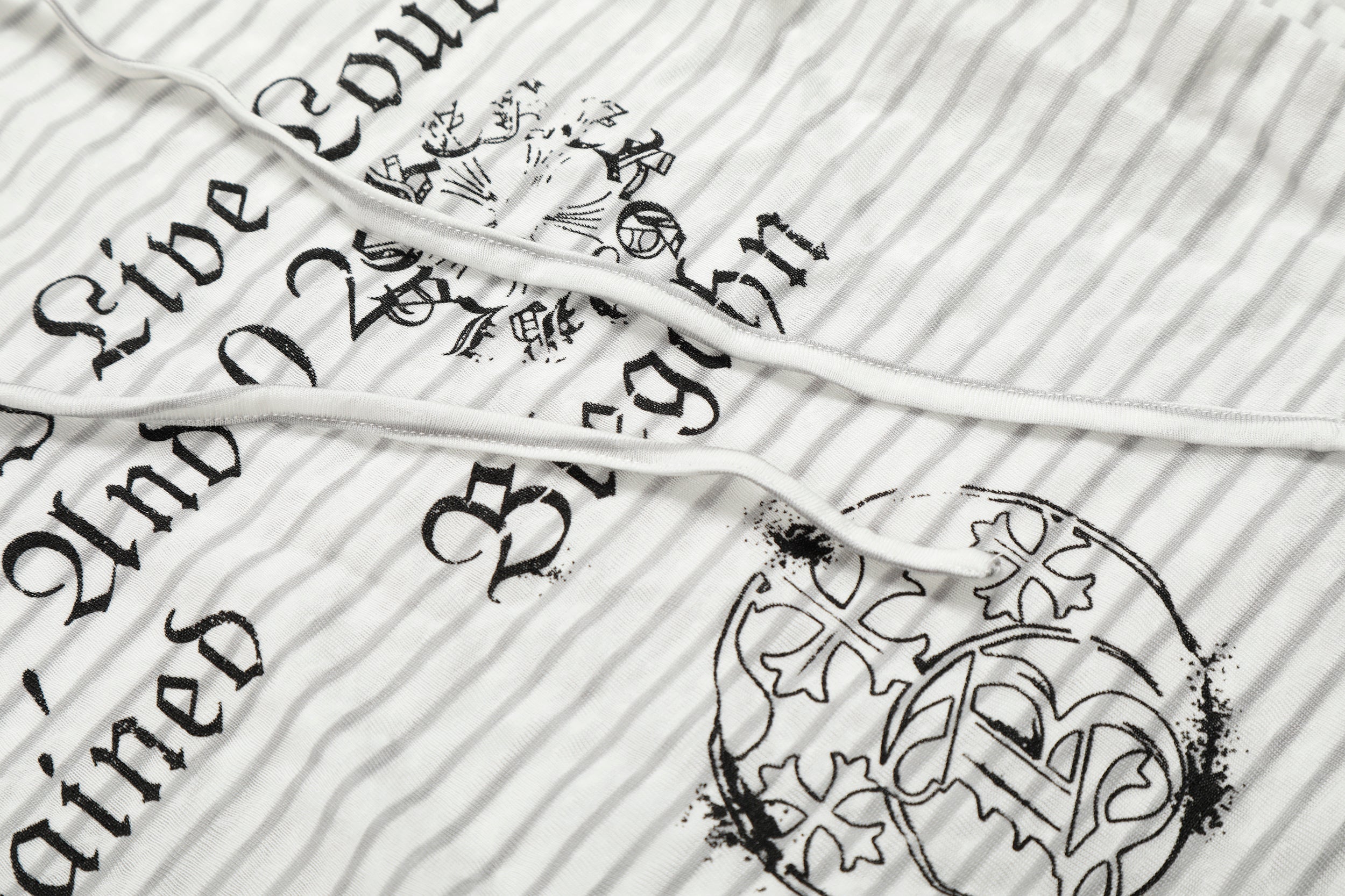 Striped Graphic Hoodie Long Sleeve Tee | Vintage Street Style