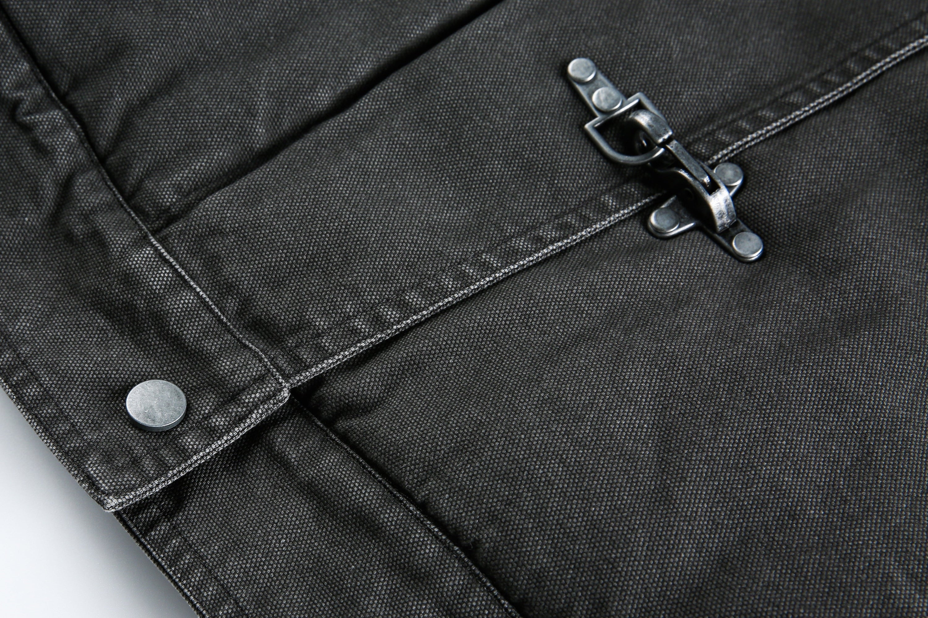Metal Clasp Utility Jacket | Military-Inspired Cotton Jacket