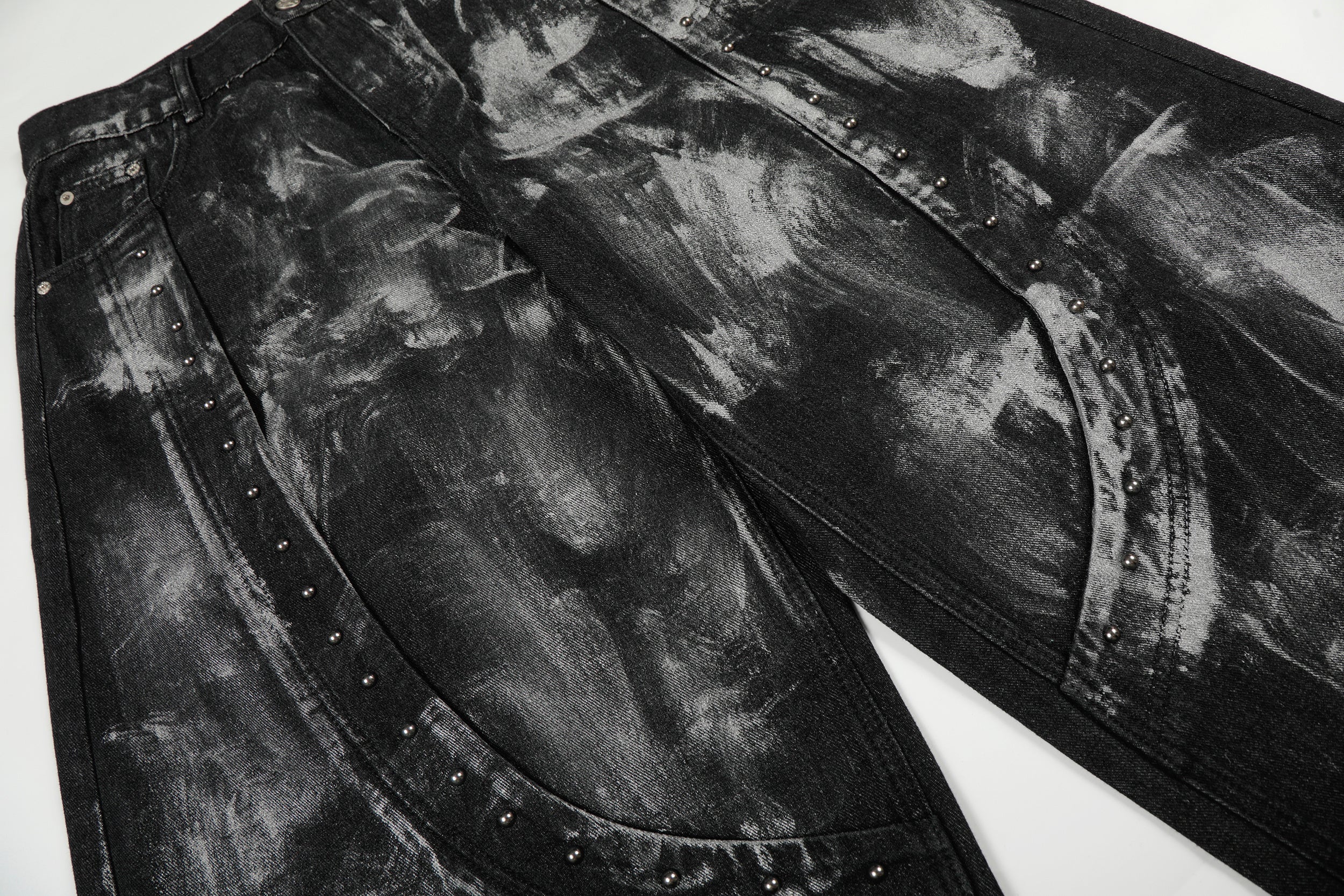 Omirad Painted Crescent Wide-Leg Jeans | Studded Streetwear